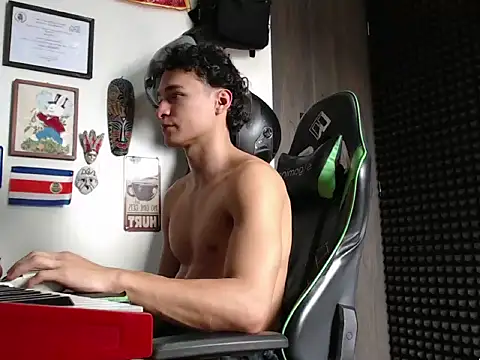 Curly Angel24 online show from May 22, 3:10 pm