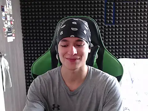 Curly Angel24 online show from December 1, 5:25 pm