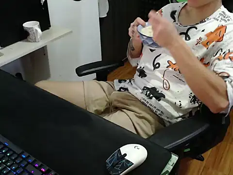 Curly Angel24 online show from December 16, 2:10 pm