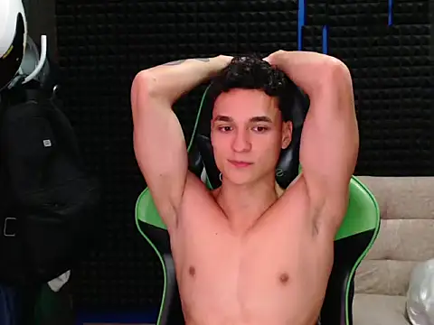 Curly Angel24 online show from October 10, 1:28 am