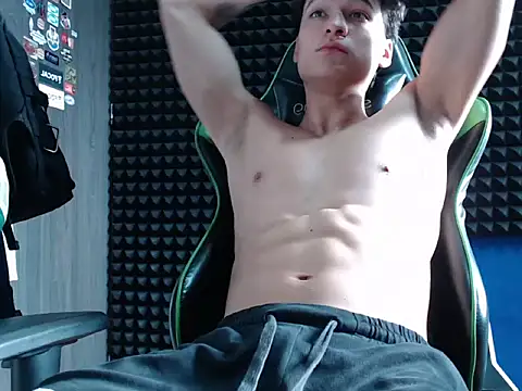 Curly Angel24 online show from April 18, 12:07 pm