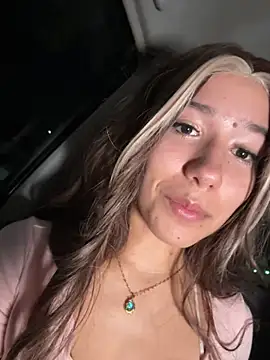 Lovely Janeth online show from December 13, 9:10 pm