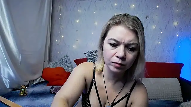 LILU MS online show from February 12, 8:47 am