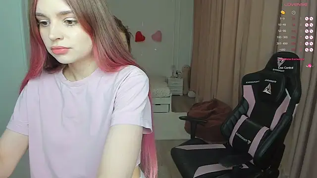 lil cassie online show from April 3, 5:30 pm