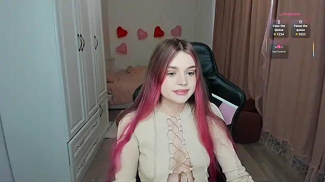 lil cassie online show from March 30, 5:53 am