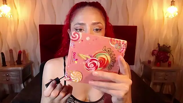 Snapshot of IsabelaLatina chatting on May 11, 1:51 am IsabelaLatina online show from May 11, 1:51 am