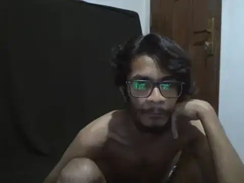 Snapshot of kushan_Madu chatting on December 28, 2:21 pm kushan Madu online show from December 28, 2:21 pm