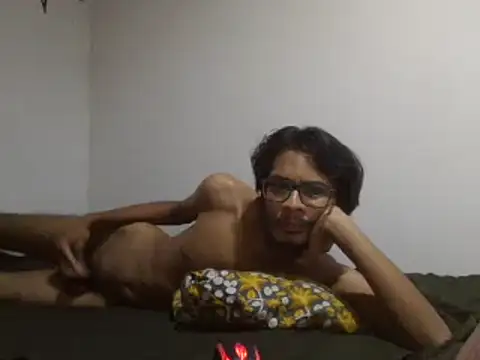 Snapshot of kushan_Madu chatting on December 28, 5:25 pm kushan Madu online show from December 28, 5:25 pm