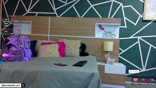 KAROL-SCOTT online show from November 21, 7:46 pm