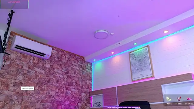 KAROL-SCOTT online show from May 30, 8:47 pm