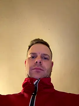 Snapshot of Danii0790 chatting on December 18, 4:50 am Danii0790 online show from December 18, 4:50 am