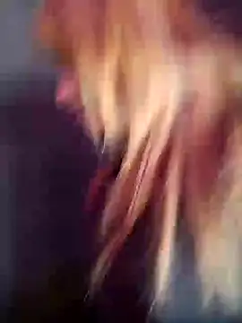 Snapshot of Evehampy chatting on February 25, 8:00 pm Evehampy online show from February 25, 8:00 pm