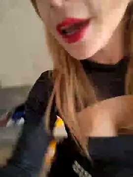Snapshot of Evehampy chatting on October 18, 8:33 pm Evehampy online show from October 18, 8:33 pm