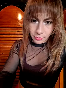 Snapshot of Evehampy chatting on March 9, 8:21 pm Evehampy online show from March 9, 8:21 pm