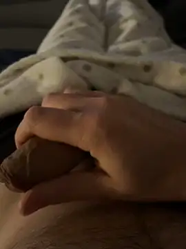 Snapshot of alieno27 chatting on March 18, 9:21 pm alieno27 online show from March 18, 9:21 pm