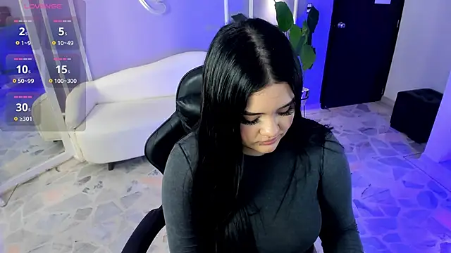 Snapshot of martinasaez chatting on September 12, 7:57 pm martinasaez online show from September 12, 7:57 pm