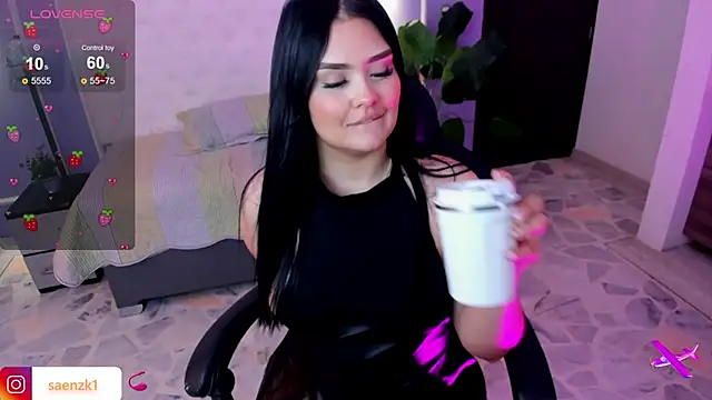 martinasaez online show from April 9, 2:01 pm