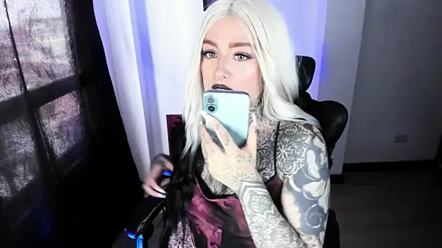 Anaii Gomez online show from December 5, 6:17 pm