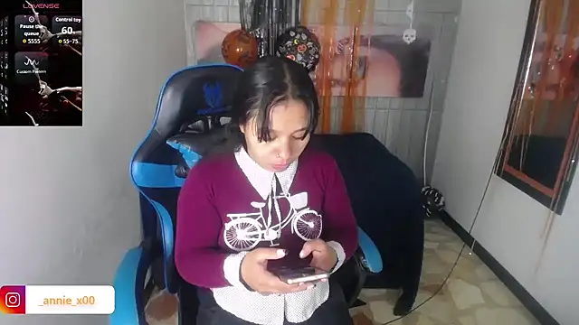 Charis 21 online show from November 6, 3:10 am