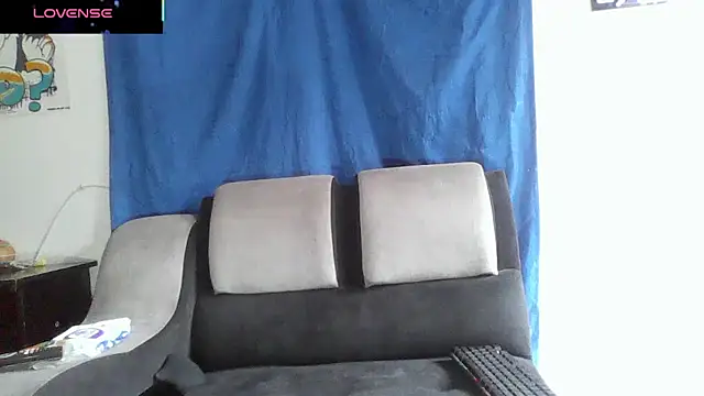 Charis 21 online show from March 10, 8:02 pm