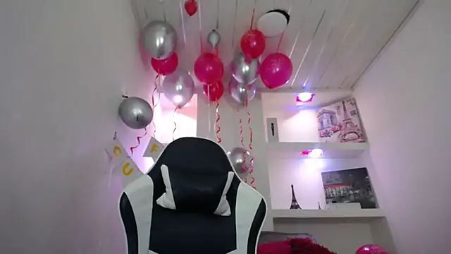 Charis 21 online show from November 13, 6:56 pm