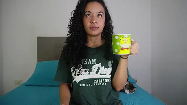 angela  98 online show from November 23, 1:21 pm