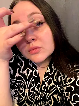 ihaveasecret  online show from October 9, 3:23 pm