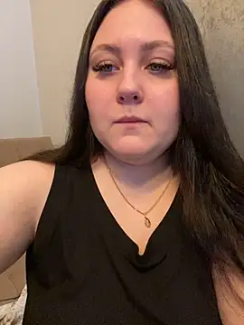 ihaveasecret  online show from October 8, 1:45 pm