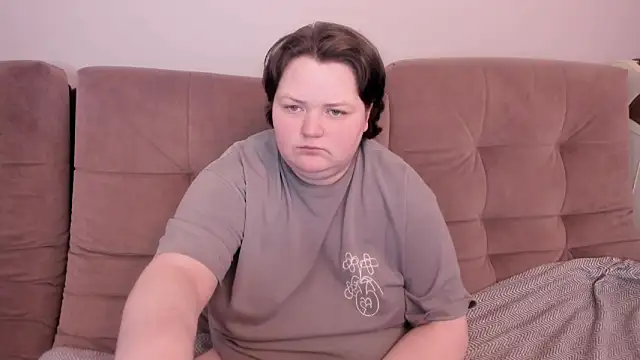 ihaveasecret  online show from March 12, 8:41 pm