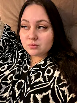 ihaveasecret  online show from October 6, 11:11 am