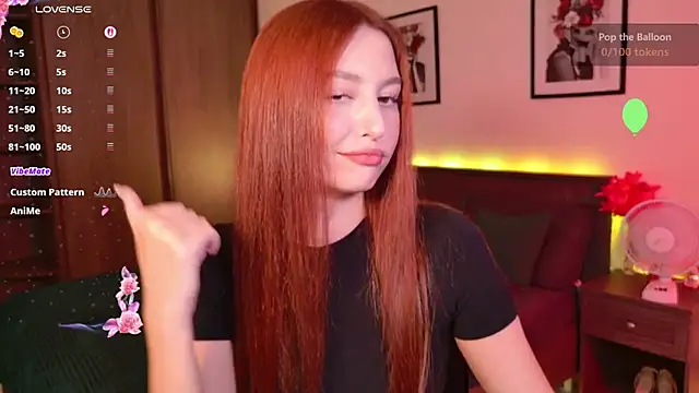 Snapshot of EleanorePeach chatting on July 17, 2:25 pm EleanorePeach online show from July 17, 2:25 pm