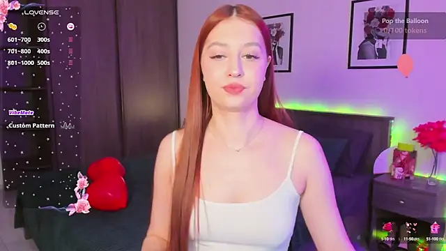 EleanorePeach online show from February 27, 12:45 pm