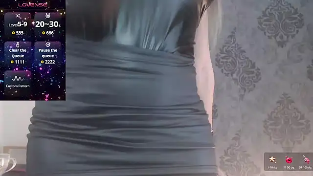 MissDajana online show from November 10, 8:30 am