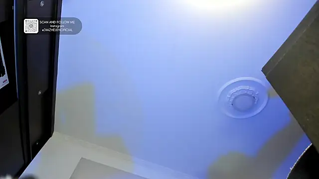 Apotheosis01 online show from April 19, 3:24 pm