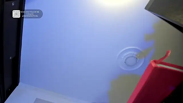 Apotheosis01 online show from April 18, 6:32 pm