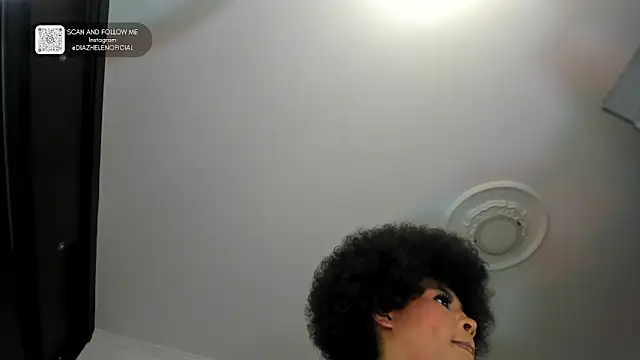 Apotheosis01 online show from April 8, 8:49 am