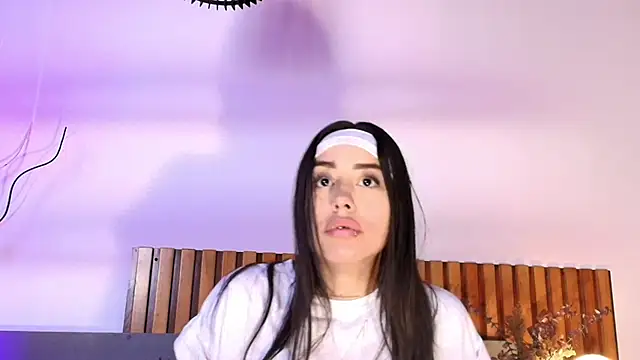 Snapshot of NoraDasilva chatting on September 15, 1:33 pm NoraDasilva online show from September 15, 1:33 pm