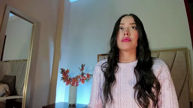 Snapshot of NoraDasilva chatting on January 8, 12:27 am NoraDasilva online show from January 8, 12:27 am