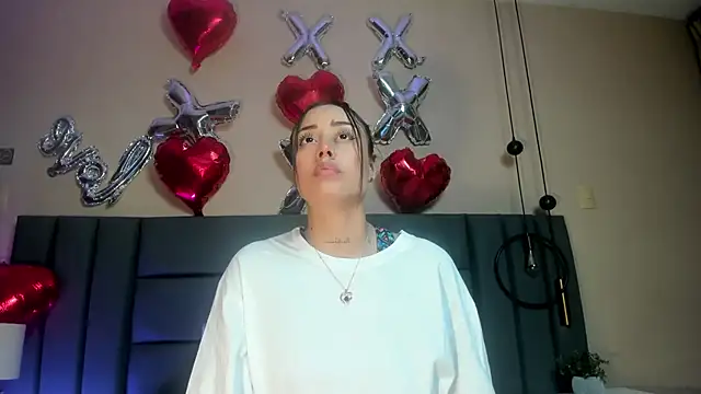 Snapshot of NoraDasilva chatting on February 16, 11:13 pm NoraDasilva online show from February 16, 11:13 pm