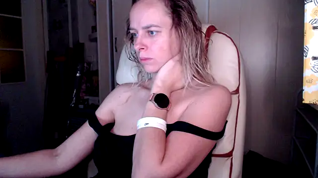 las sweet online show from November 13, 11:25 am