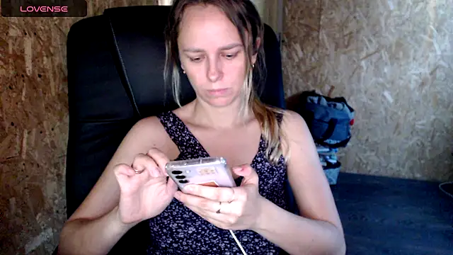 las sweet online show from July 11, 2:06 pm