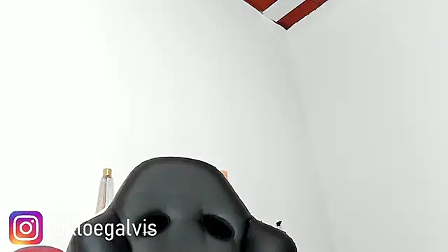 Snapshot of Kloe-squirts chatting on November 7, 2:27 am Kloe-squirts online show from November 7, 2:27 am