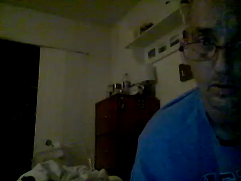 Snapshot of ThickStickly1 chatting on June 28, 2:18 am ThickStickly1 online show from June 28, 2:18 am