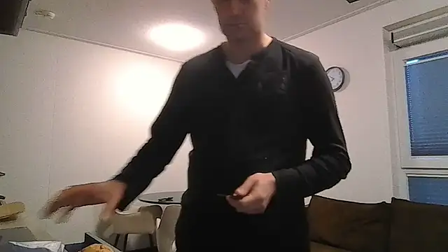 popperspair online show from September 22, 5:52 pm