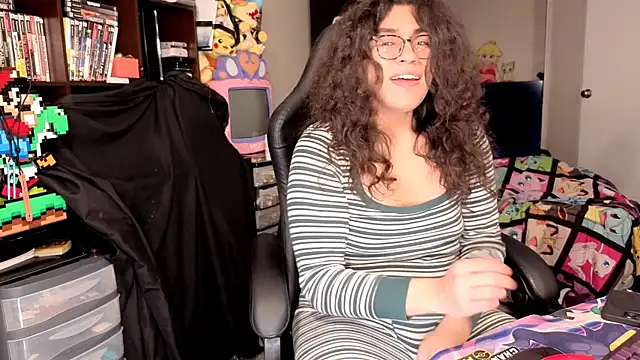 Snapshot of ShinyCherub chatting on March 2, 5:08 am ShinyCherub online show from March 2, 5:08 am