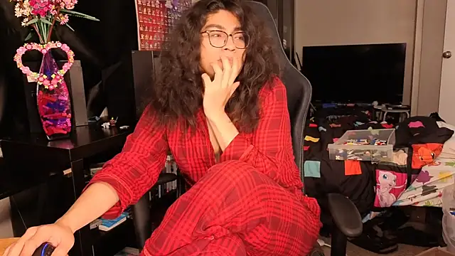 ShinyCherub online show from March 20, 4:09 pm