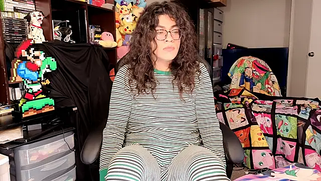 Snapshot of ShinyCherub chatting on January 16, 5:11 am ShinyCherub online show from January 16, 5:11 am