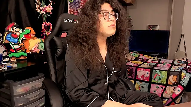 ShinyCherub online show from September 26, 6:20 am