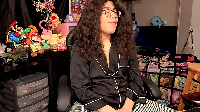 ShinyCherub online show from November 4, 5:06 pm