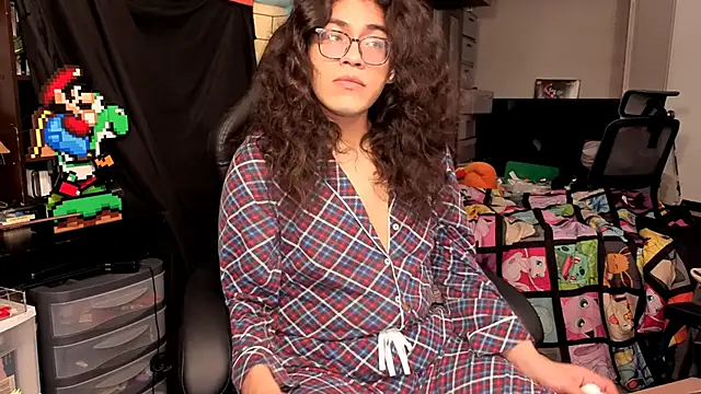 ShinyCherub online show from November 18, 1:54 am